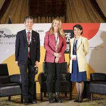 (de izquierda a derecha): Noboru Mizushima, profesor de Bioquímica y Biología Molecular de la University of Tokyo; Consuelo Borrás, catedrática de Fisiología y colaboradora del CENIE, y Ana María Cuervo, del Albert Einstein College of Medicine.